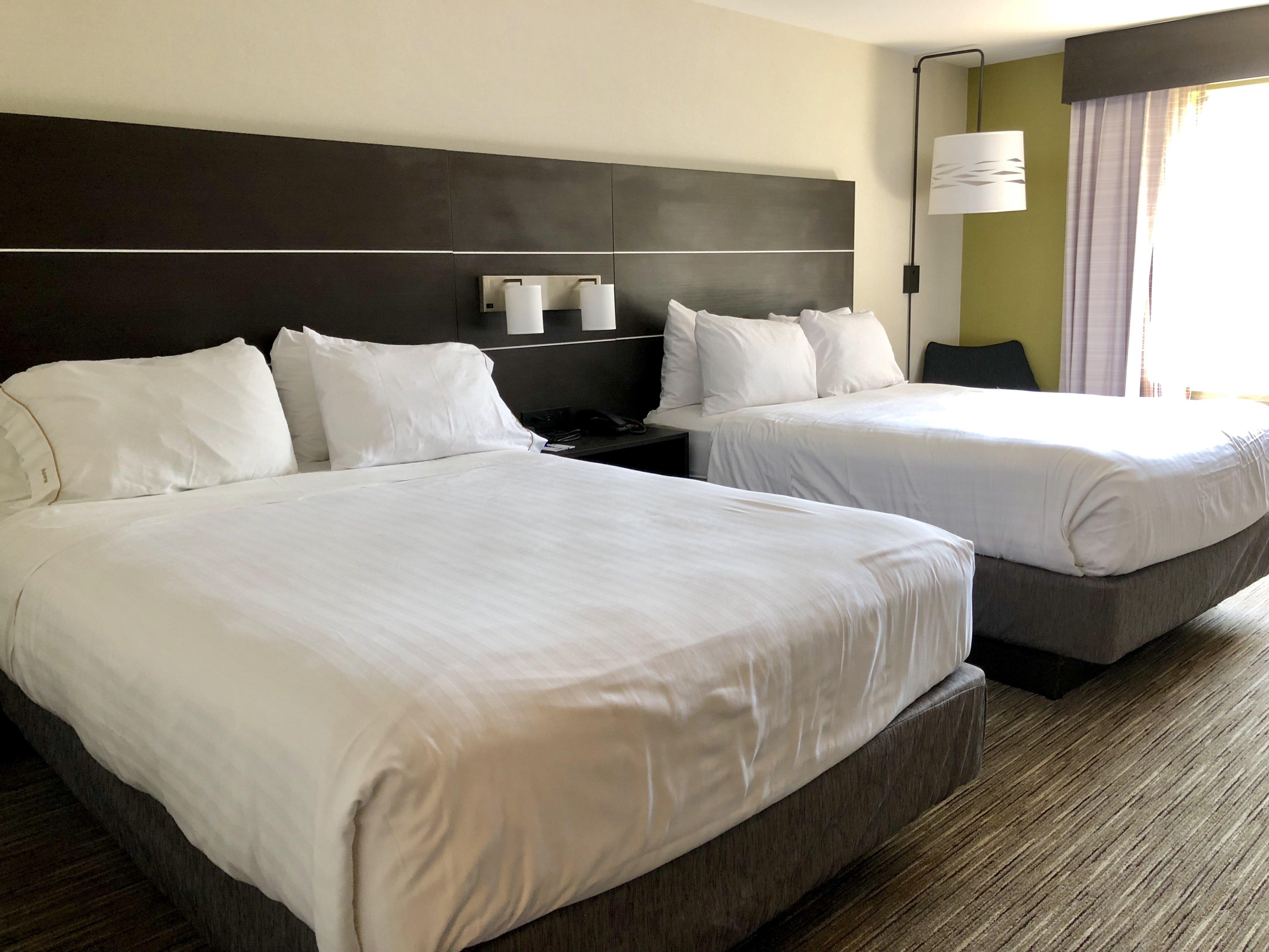 Holiday Inn Express Great Barrington By Ihg Exterior photo