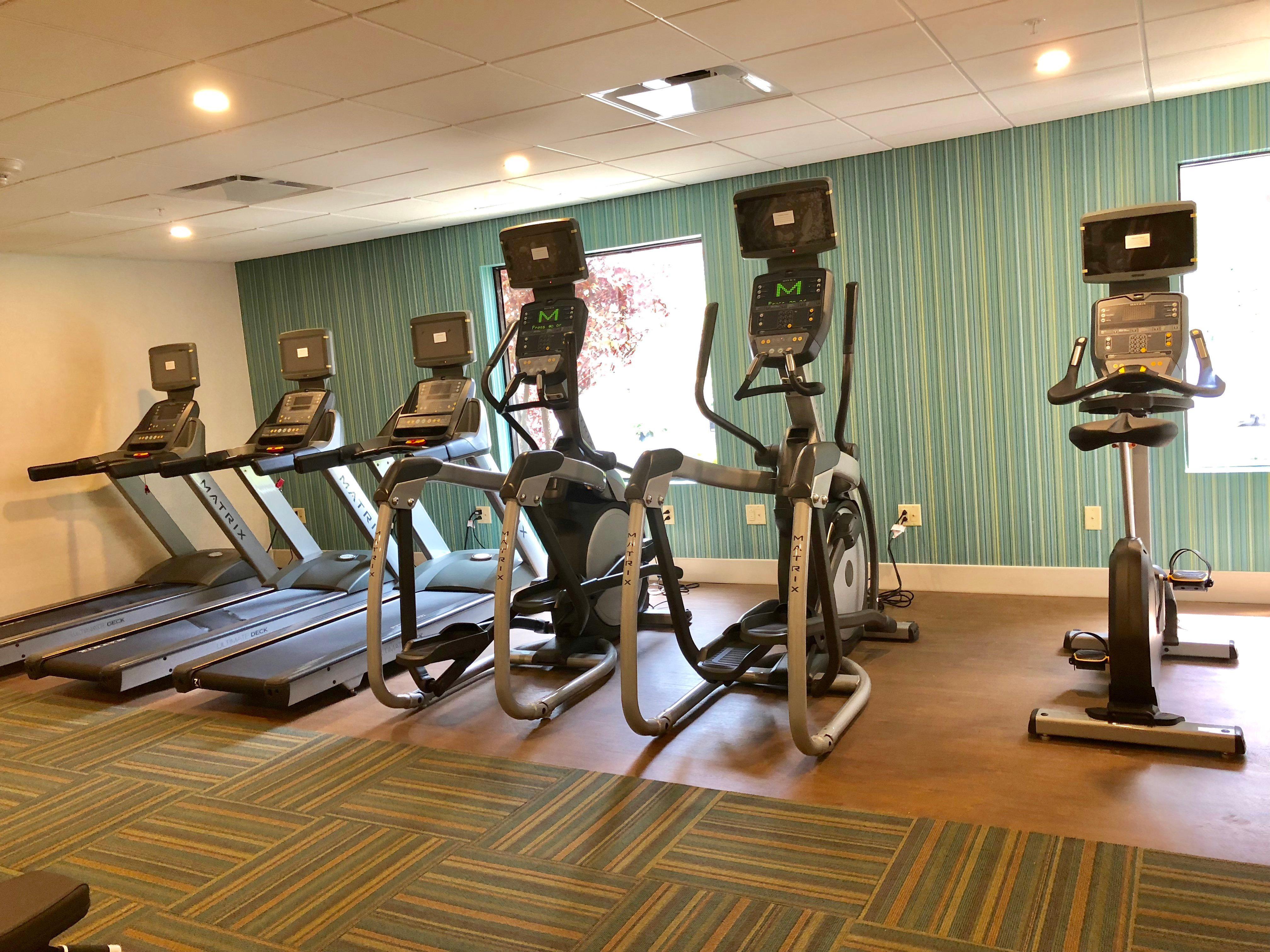 Holiday Inn Express Great Barrington By Ihg Exterior photo